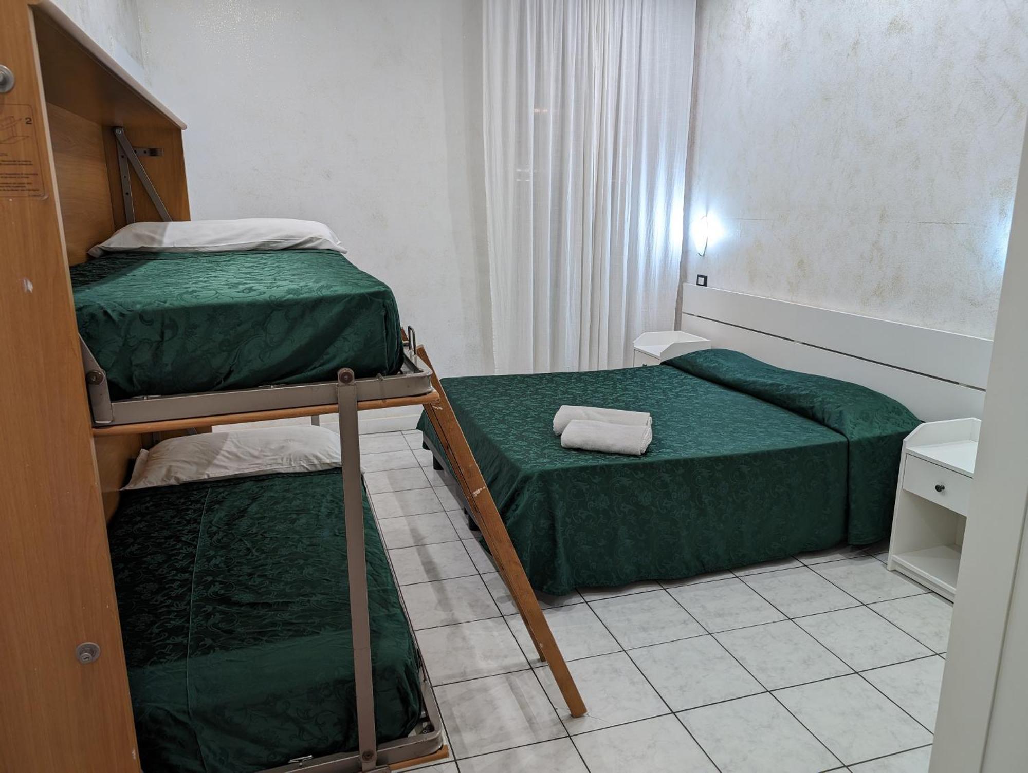 Pollon Inn Сан Ремо Екстериор снимка